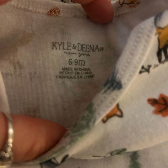 Kyle @ Deena 6-9 month set - Picture 2 of 4